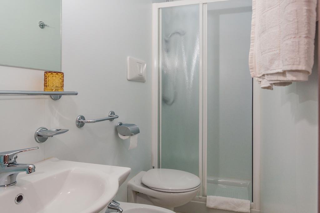Albergo De Jean Garzeno Room photo