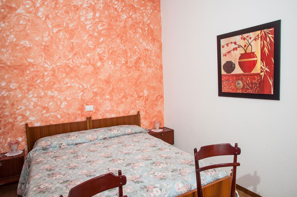Albergo De Jean Garzeno Room photo
